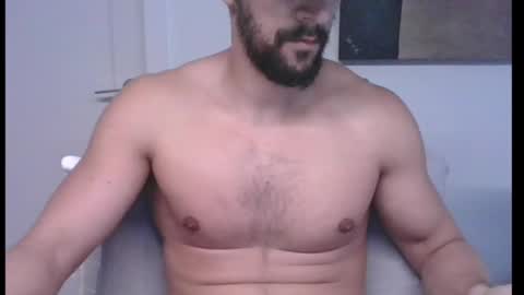 Snapshot of mascuhunk chatting on 01-18-25, 06:43 mascuhunk online show from 01-18-25, 06:43