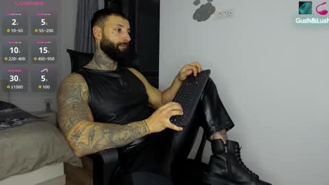 Snapshot of masculineguy69 chatting on 10-09-25, 07:01 masculineguy69 online show from 10-09-25, 07:01