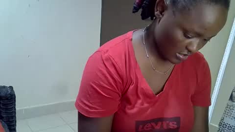 Snapshot of maseratty chatting on 05-07-26, 10:26 Cate online show from 05-07-26, 10:26