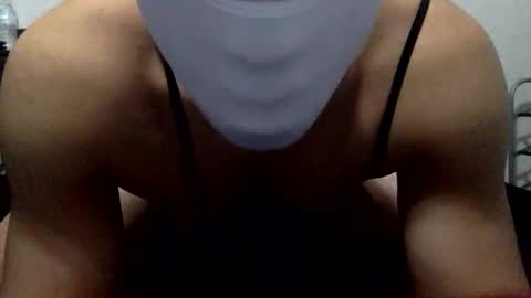 Snapshot of mash1892 chatting on 10-21-25, 01:28 mash1892 online show from 10-21-25, 01:28