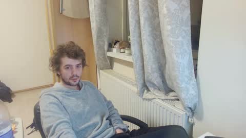 Snapshot of mash_potatoes_are_good chatting on 02-22-25, 03:56 mash_potatoes_are_good online show from 02-22-25, 03:56