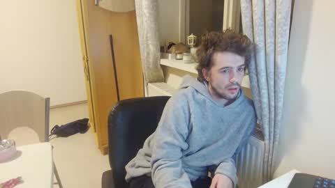 Snapshot of mash_potatoes_are_good chatting on 02-23-25, 01:02 mash_potatoes_are_good online show from 02-23-25, 01:02