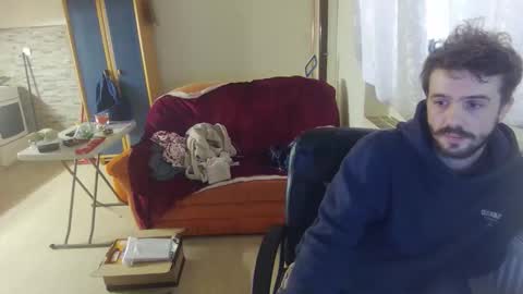 Snapshot of mash_potatoes_are_good chatting on 12-04-25, 08:34 mash_potatoes_are_good online show from 12-04-25, 08:34