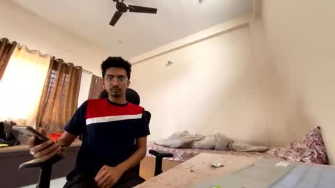 Mask Boy online show from 12-28-24, 03:37