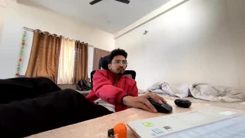 Mask Boy online show from 01-06-25, 06:03