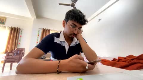 Mask Boy online show from 03-04-25, 04:49