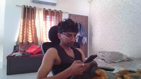 Mask Boy online show from 11-07-25, 03:28