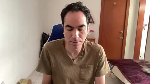 Masked Latin Noir online show from 03-21-26, 03:15