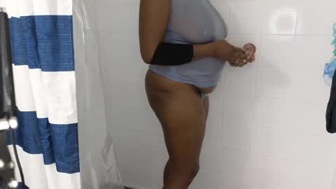 maskedmilf822397 online show from 04-14-26, 12:27