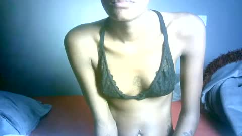 maskgang001 online show from 06-25-26, 02:11