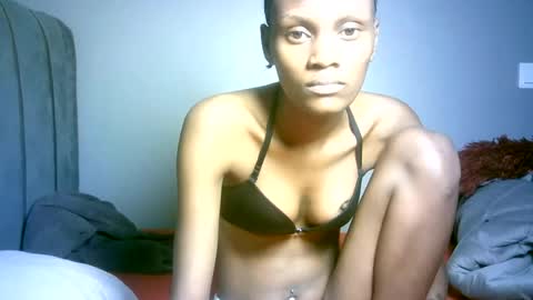 maskgang001 online show from 07-24-26, 08:29