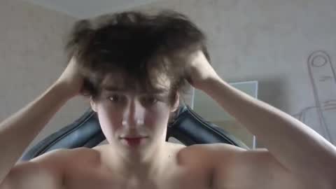 Snapshot of mason_jr chatting on 10-27-25, 08:35 mason_jr online show from 10-27-25, 08:35