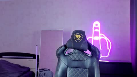 Mason online show from 12-19-24, 06:01