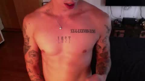 masonblakeee366 online show from 04-18-26, 05:28