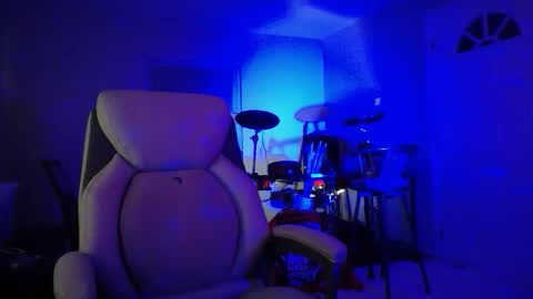 HappyZending online show from 11-11-25, 01:27