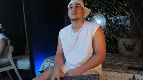 Snapshot of massimo_vidal chatting on 05-07-26, 05:29 massimo_vidal online show from 05-07-26, 05:29