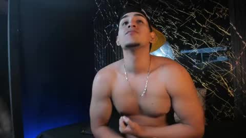 Snapshot of massimo_vidal chatting on 05-20-26, 01:50 massimo_vidal online show from 05-20-26, 01:50