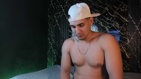 Snapshot of massimo_vidal chatting on 06-30-26, 05:58 massimo_vidal online show from 06-30-26, 05:58