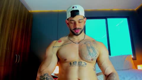 massimo online show from 03-27-26, 02:39