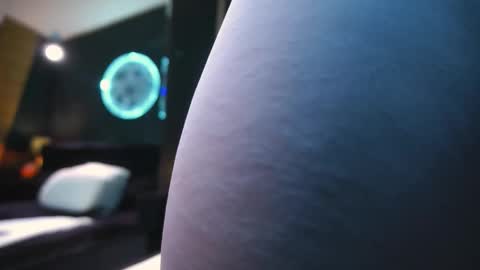 massimowalton2 online show from 11-17-25, 02:12