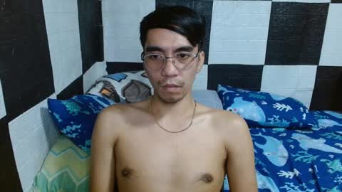 Snapshot of massive_boner02 chatting on 12-15-24, 06:59 massive_boner02 online show from 12-15-24, 06:59