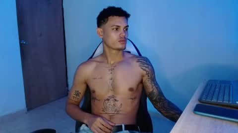 master_black777 online show from 04-25-26, 01:25