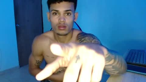 master_black777 online show from 04-25-26, 01:41