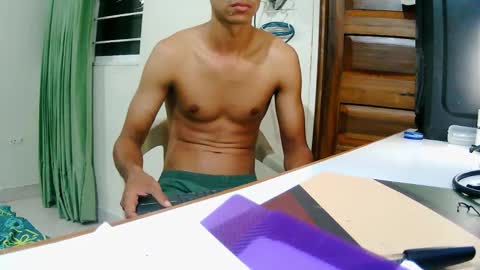 Snapshot of master_cospi96 chatting on 10-09-25, 06:22 Master Cospi online show from 10-09-25, 06:22