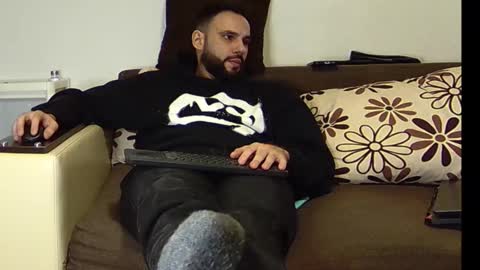 Snapshot of master_roberto333 chatting on 01-27-25, 09:00 SIR online show from 01-27-25, 09:00