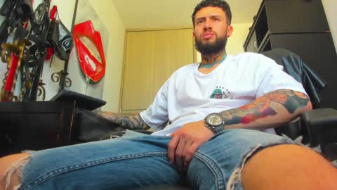 steven  online show from 01-18-25, 05:26