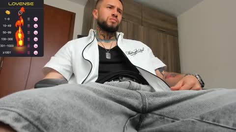 steven  online show from 09-08-25, 04:39