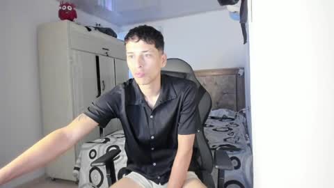 Snapshot of masteralda09 chatting on 04-11-26, 11:58 Alpha junior online show from 04-11-26, 11:58