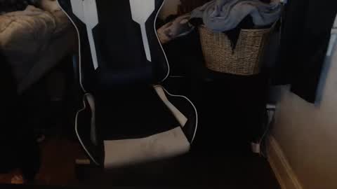 MasterbateMike online show from 09-28-25, 06:19