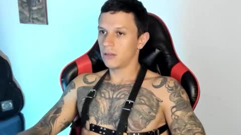 Snapshot of masterdave7 chatting on 02-22-26, 12:01 Dave online show from 02-22-26, 12:01