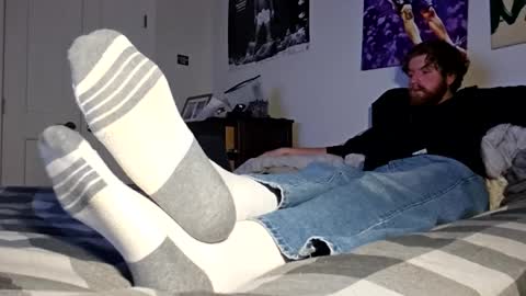 Snapshot of masterevan15 chatting on 03-10-25, 07:07 CanuckSoles online show from 03-10-25, 07:07