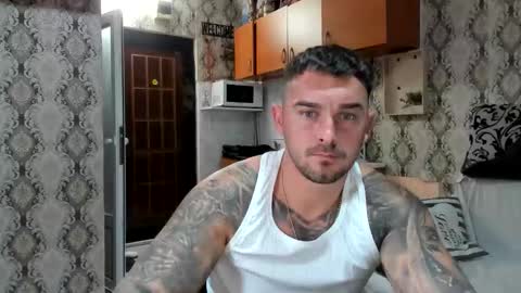 Snapshot of mastermusclejon chatting on 09-25-25, 08:12 Jon online show from 09-25-25, 08:12