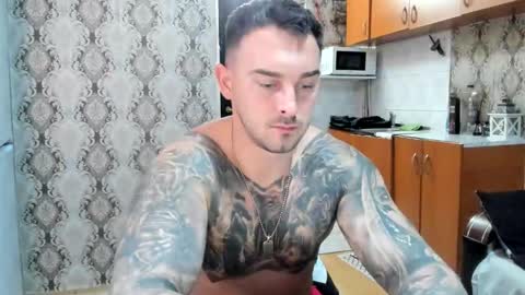 Snapshot of mastermusclejon chatting on 11-05-25, 09:26 Jon online show from 11-05-25, 09:26