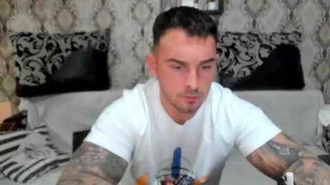 Snapshot of mastermusclejon chatting on 11-14-25, 08:29 Jon online show from 11-14-25, 08:29