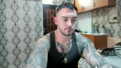 Snapshot of mastermusclejon chatting on 11-19-25, 09:15 Jon online show from 11-19-25, 09:15