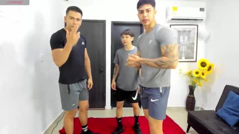 Team Cris Darwin- Fernando- Stiven- David online show from 03-29-26, 11:32