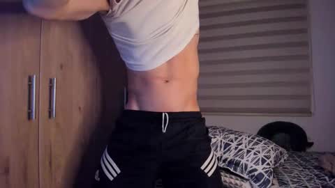 mastrangelo_x online show from 10-12-25, 03:38