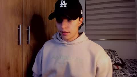 Snapshot of mastrangelo_x chatting on 01-18-26, 03:54 mastrangelo_x online show from 01-18-26, 03:54