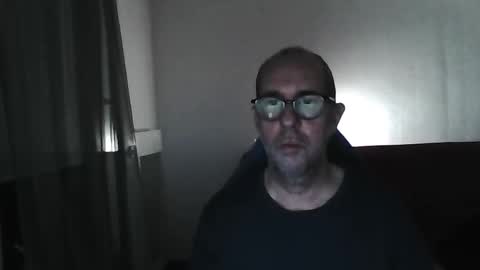 mat11efou online show from 10-24-25, 02:19