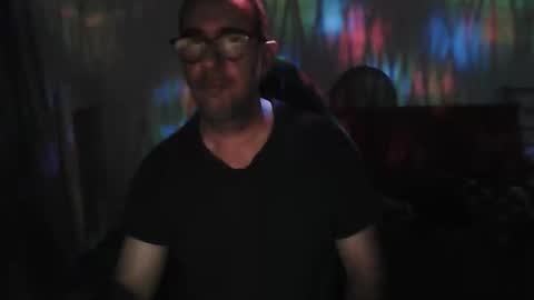 mat11efou online show from 11-28-25, 02:14