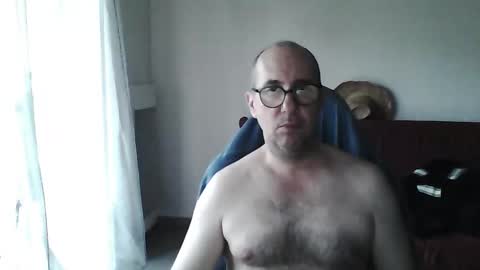 mat11efou online show from 12-19-25, 08:43