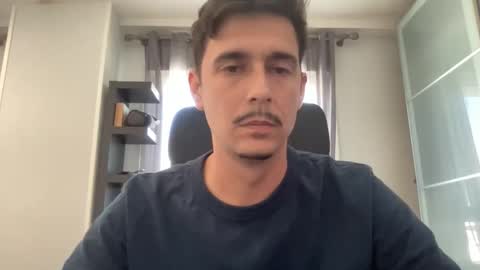 Snapshot of matahavi chatting on 10-02-25, 11:39 Aaron online show from 10-02-25, 11:39