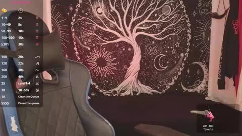 Mateo online show from 10-20-25, 04:51