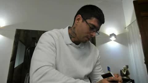 mateo_dilucajs1 online show from 11-26-25, 10:05