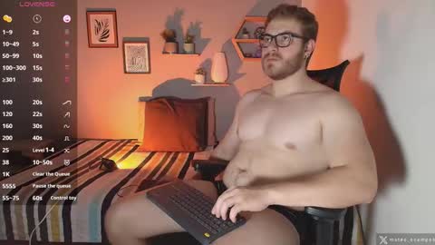 Mateo Ocampo online show from 11-16-25, 05:18