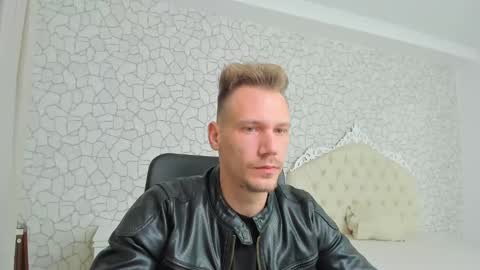Snapshot of mateobenjamin chatting on 12-04-24, 04:16 MateoBenjamin online show from 12-04-24, 04:16
